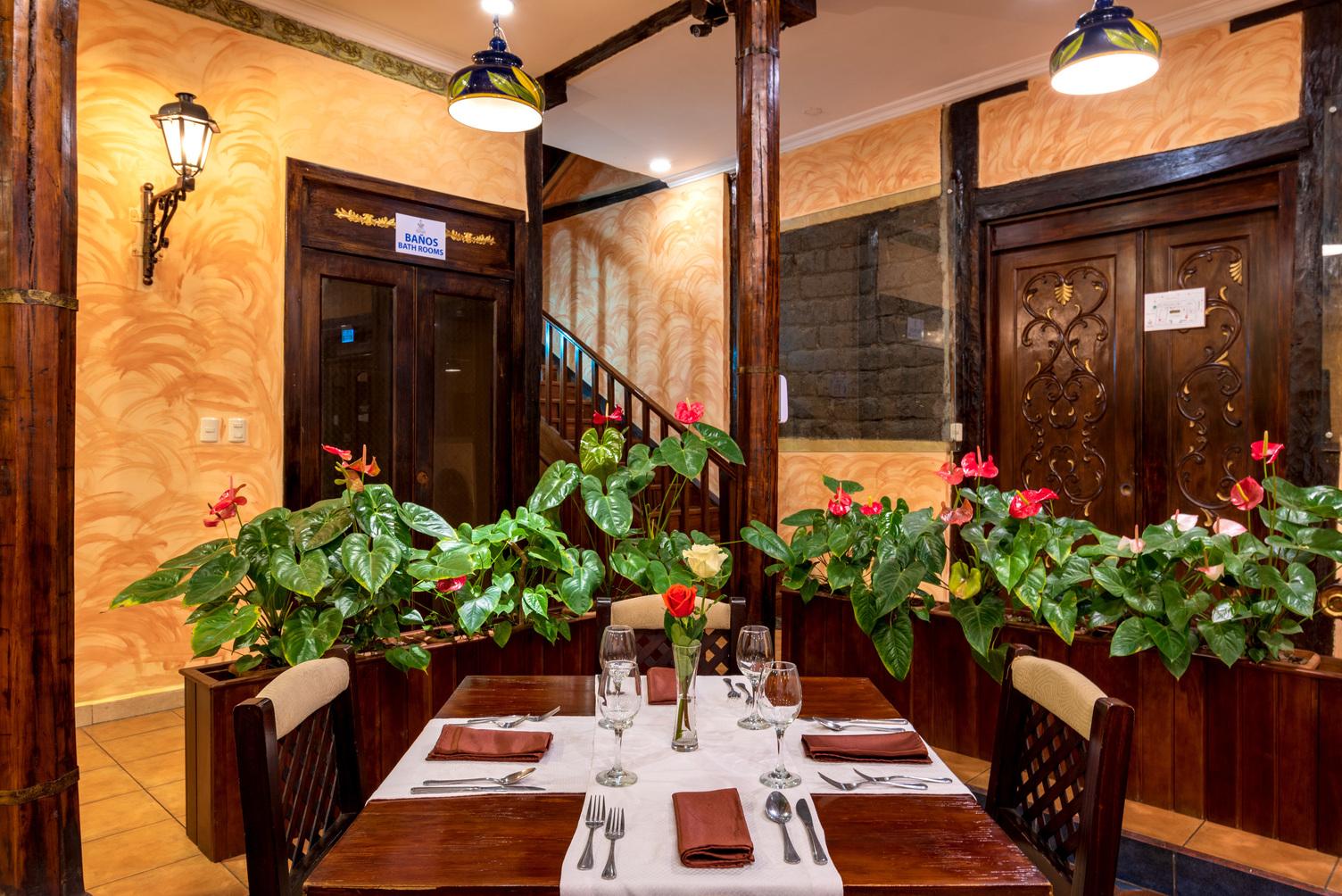 Boutique Balcones Hotel
