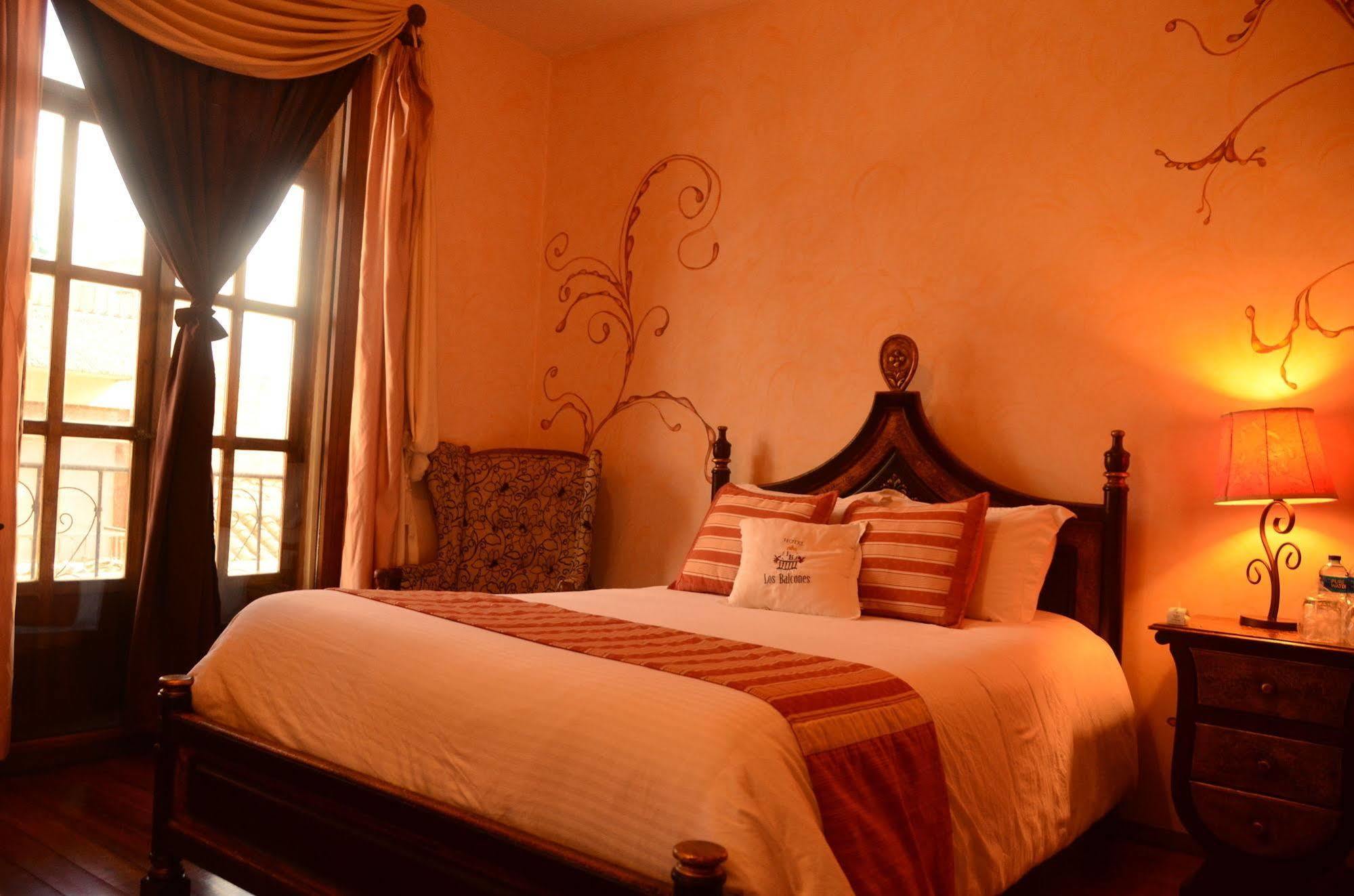 Boutique Balcones Hotel 4*